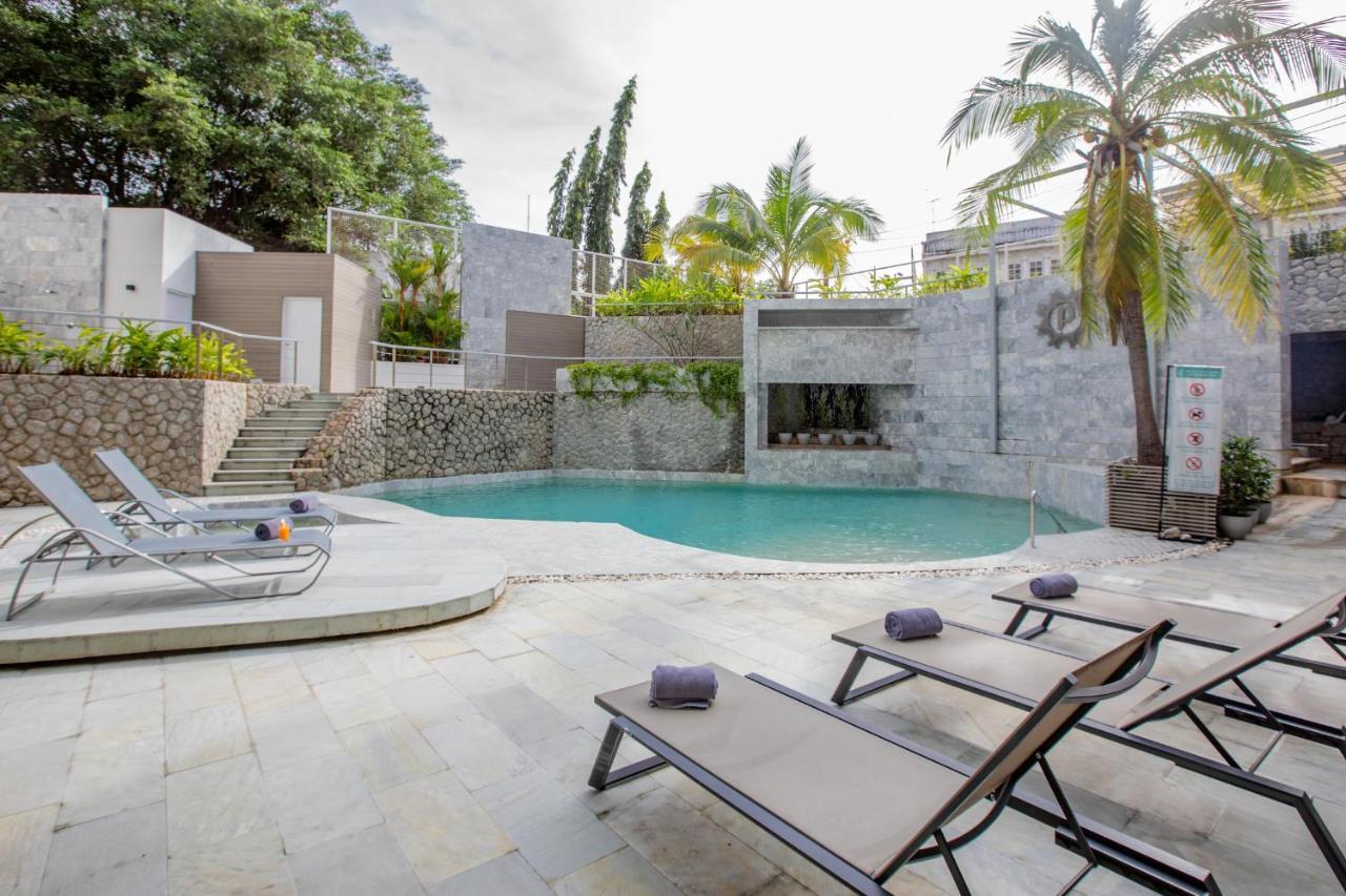 Pearl Hotel Phuket Екстериор снимка
