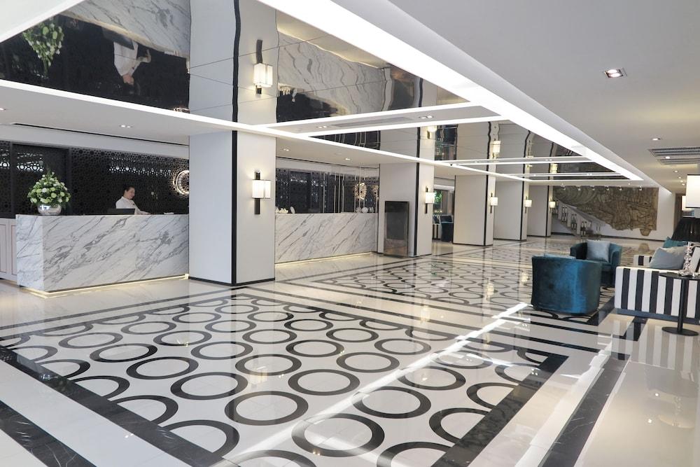 Pearl Hotel Phuket Екстериор снимка