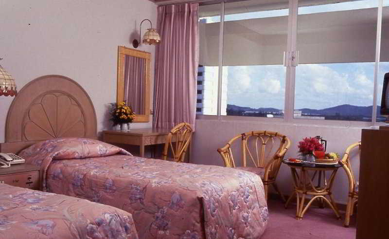 Pearl Hotel Phuket Екстериор снимка