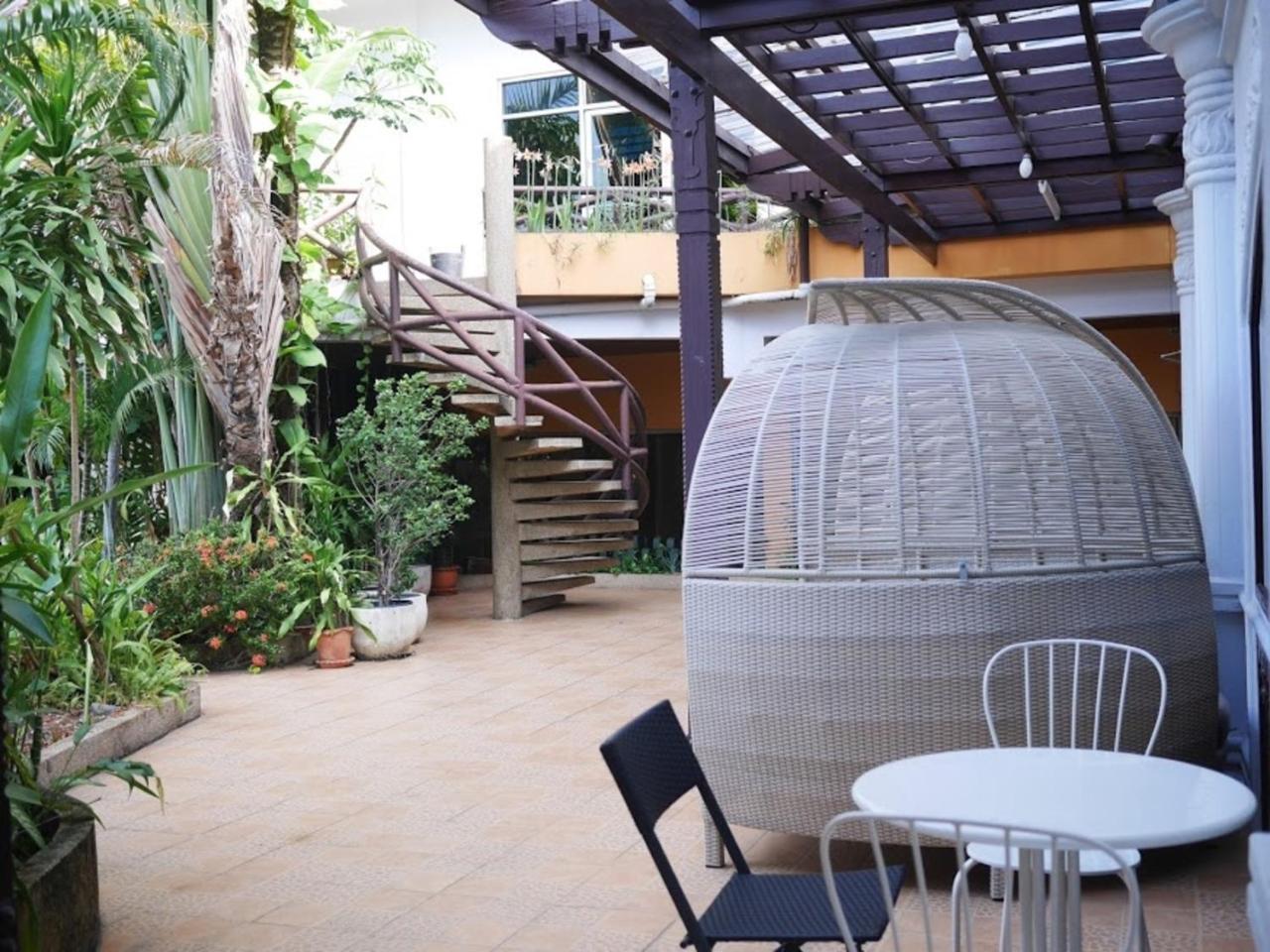 Pearl Hotel Phuket Екстериор снимка